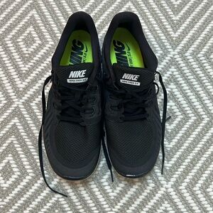 Men’s Nike Free 5.0 - Worn Once Size 8.5